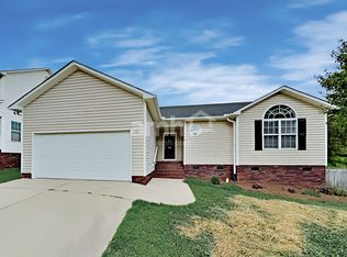 950 Loch Lomond Cir, Concord, NC 28025