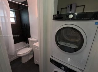 391 NE 42nd Ct, Fort Lauderdale, FL 33334