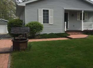 206 W Madison St, Dewitt, MI 48820