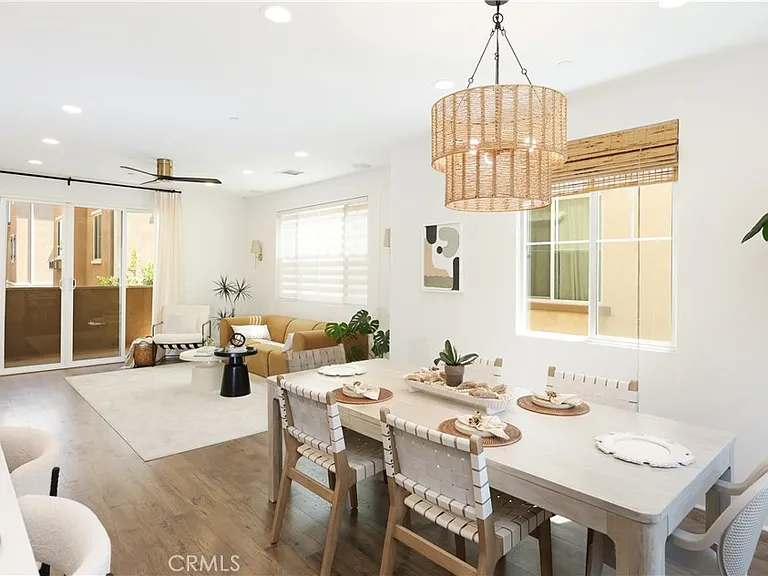 793 Banyan Way — Photo 10