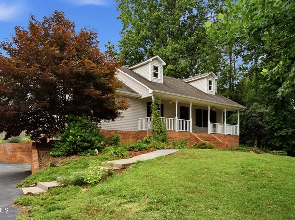 307 Mitchell Ct, Jonesborough, TN 37659