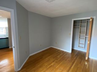 12 Parmenter St #4S, Boston, MA 02113