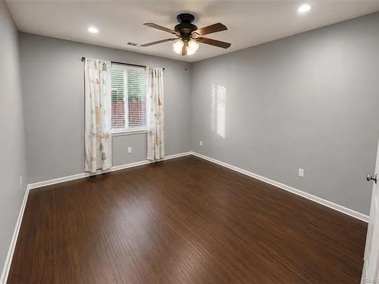 28645 Ashington Ct — Photo 12