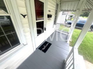 2131 Roanoke Ave SW, Roanoke, VA 24015