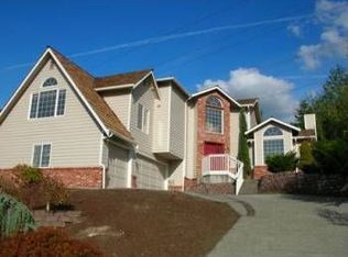 7616 122nd Pl SE, Renton, WA 98056