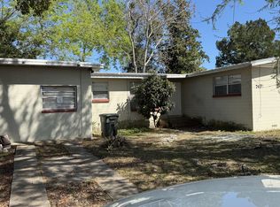 743 Essex Rd, Daytona Beach, FL 32114