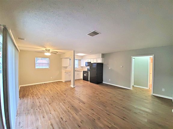 5th image of 5145 NE Chouteau Trafficway #701