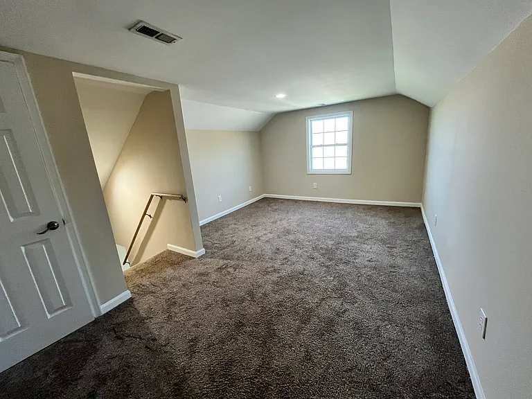 3574 New Manchester Hwy — Photo 9
