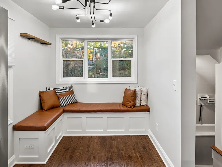 Breakfast Nook