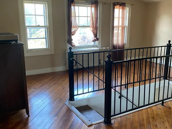 (undisclosed Address), Bridgeport, CT 06604