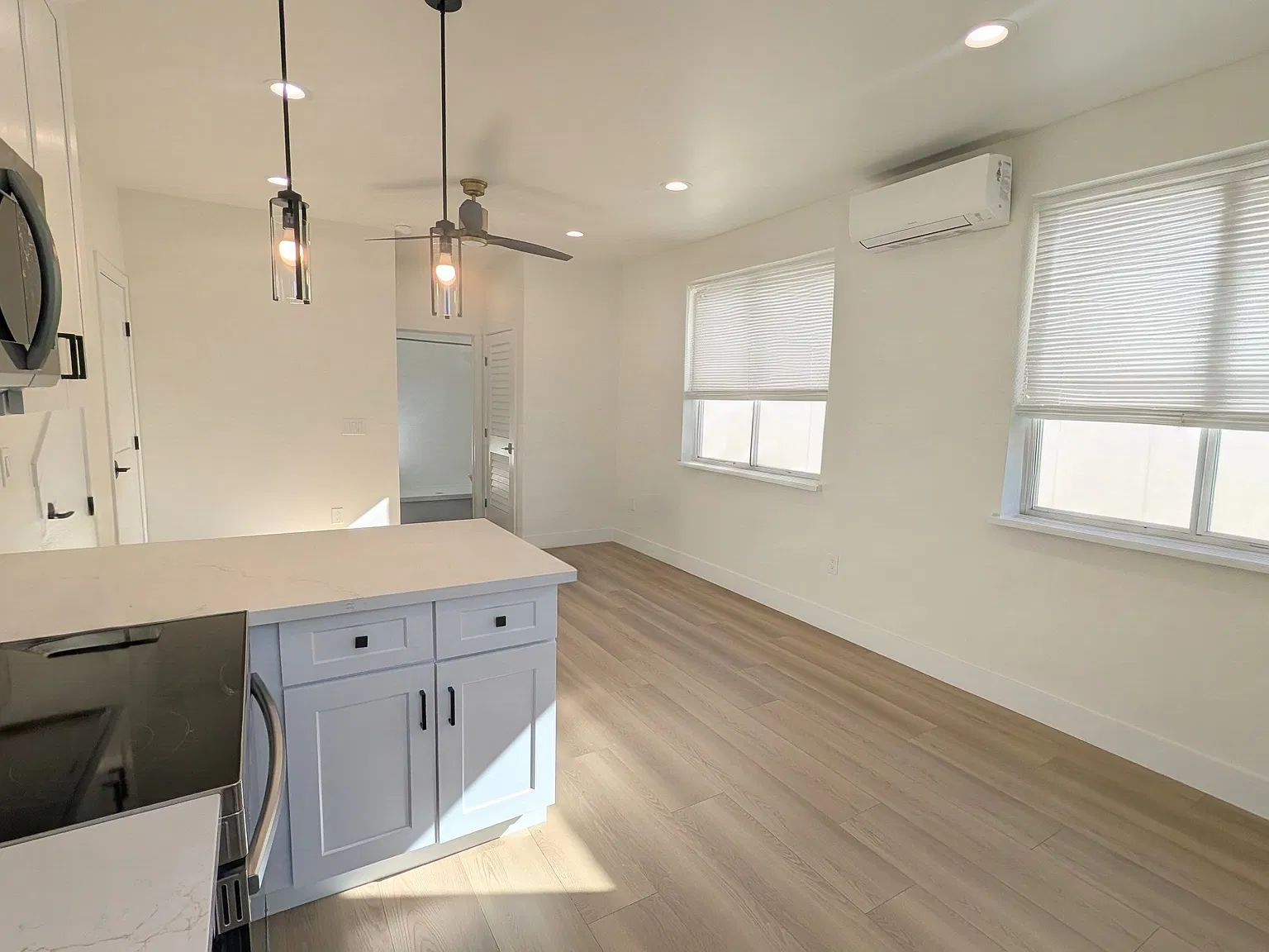 1 bed, 600 sqft, $1,950 — Photo 3