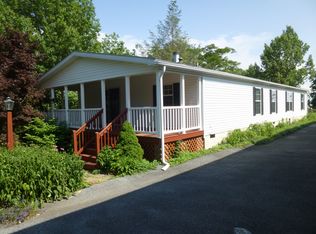 7069 Elizabethtown Rd, Manheim, PA 17545