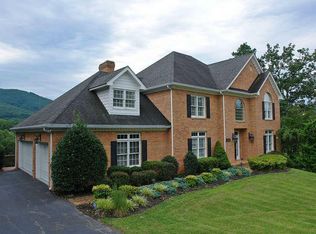 3508 Wellington Dr SE, Roanoke, VA 24014