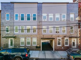 17 Cleveland Ave FLOOR 3, Harrison, NJ 07029