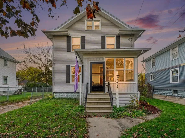 724 4th St, Jackson, MI 49203