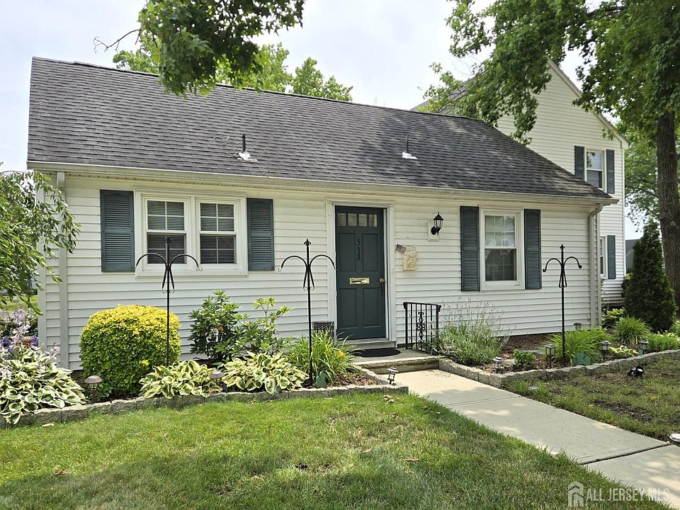 1st image of 53A Old Nassau Rd