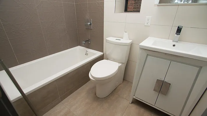 Rented by Nooklyn NYC LLC | media 2