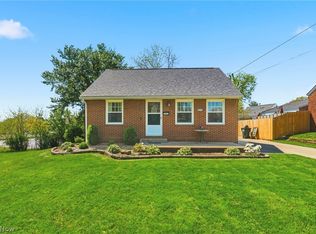 1437 Deville Ave NW, Canton, OH 44708
