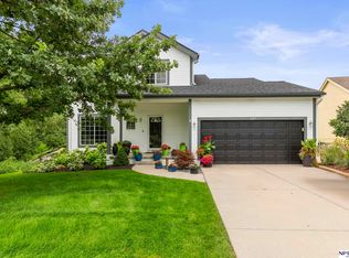 6127 N 148th St, Omaha, NE 68116
