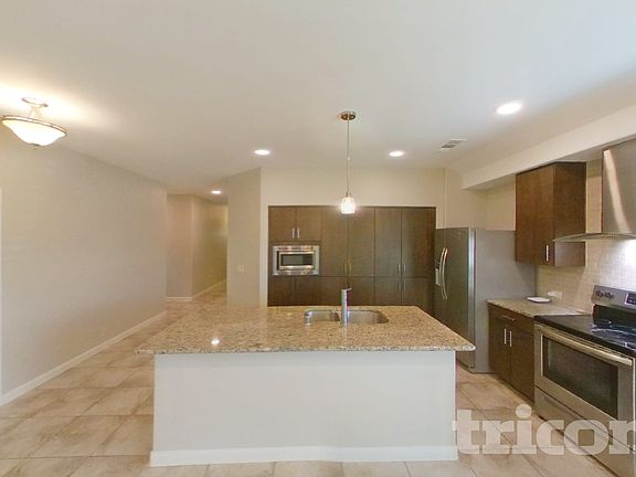 3rd image of 629 Langdon St