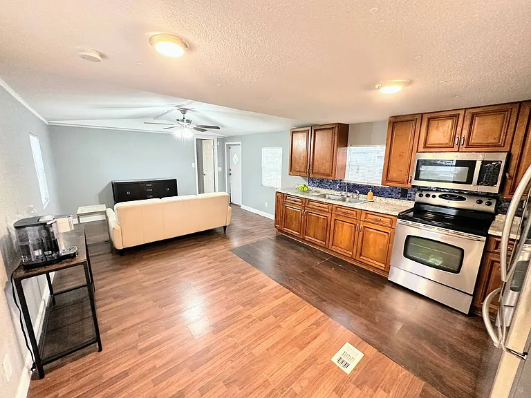 4710 Alhambra Ave — Photo 5
