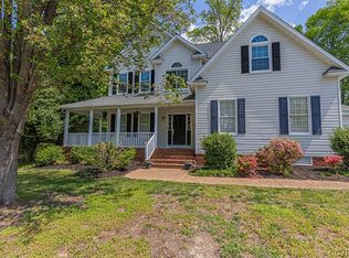 9490 Deer Stream Dr, Mechanicsville, VA 23116