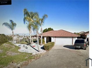 14240 Harvey Ln, Riverside, CA 92503