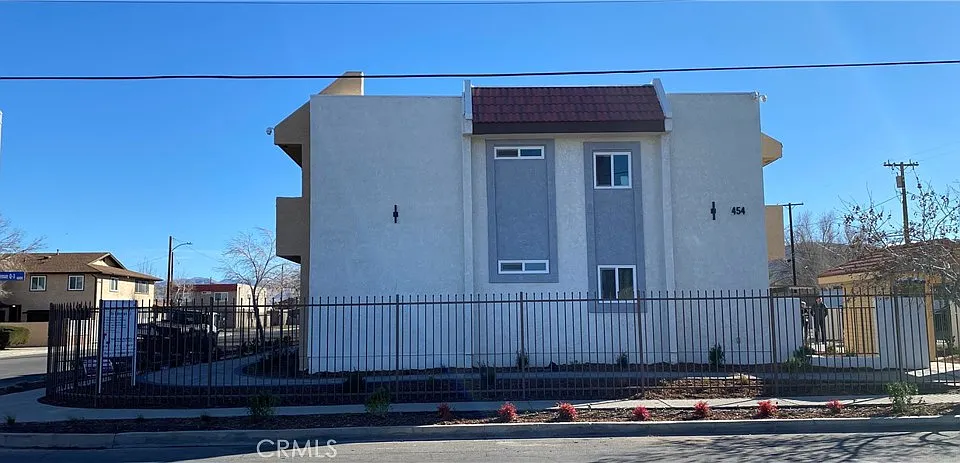 454 E Avenue Q3 #5