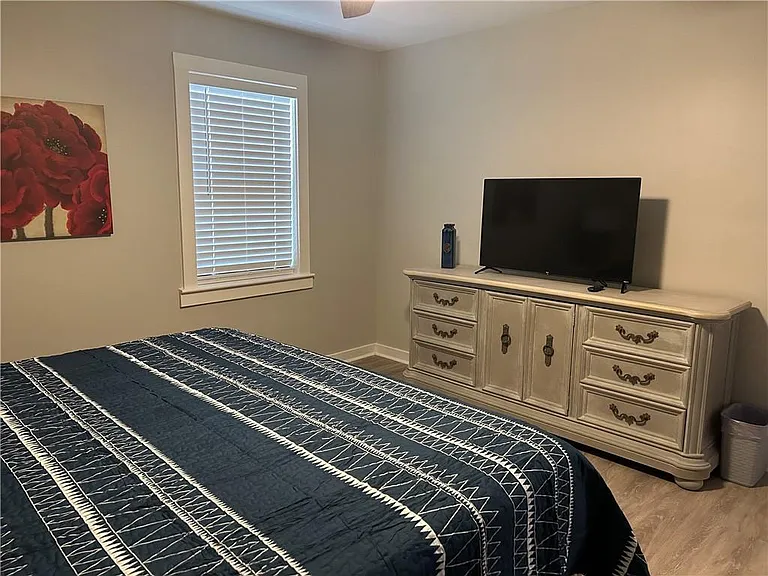 131 Fox Pl — Photo 9