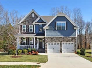 2525 Rose Point Ct, Pfafftown, NC 27040