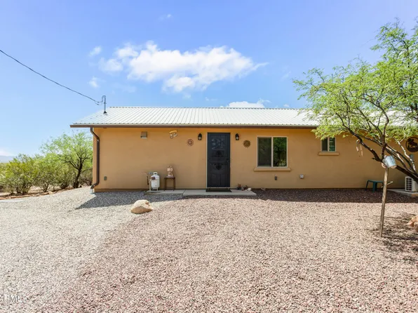 1838 E HOOTIN HOLLER Trail, Huachuca City, AZ 85616