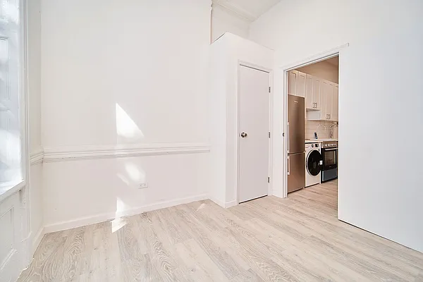 Rented by Living New York | media 10