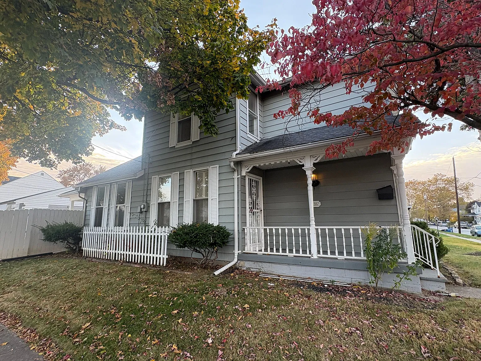4 bed, 1216 sqft, $1,200 — Photo 1