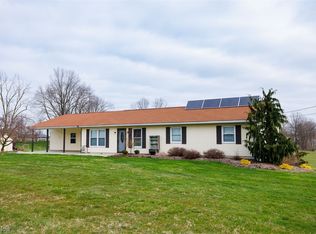 11262 Dover Rd, Apple Creek, OH 44606