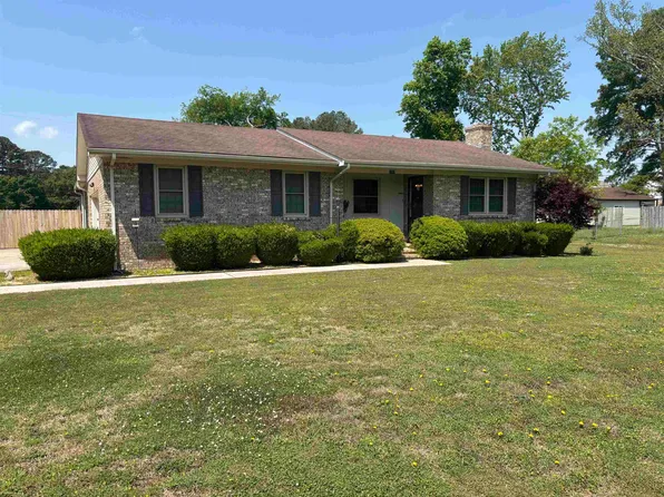 1707 Pine St, Athens, AL 35611