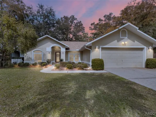 9249 W Marquette Ln, Crystal River, FL 34428