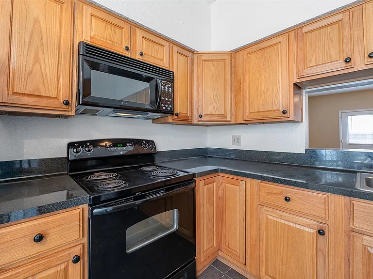 12400 Brookglade Cir #15 — Photo 17