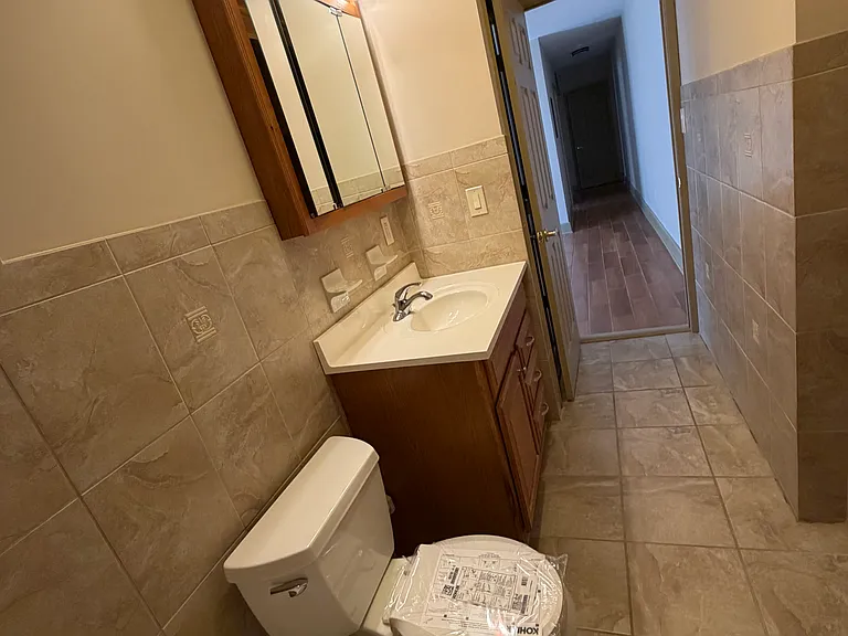 127 Winslow Pl — Photo 5