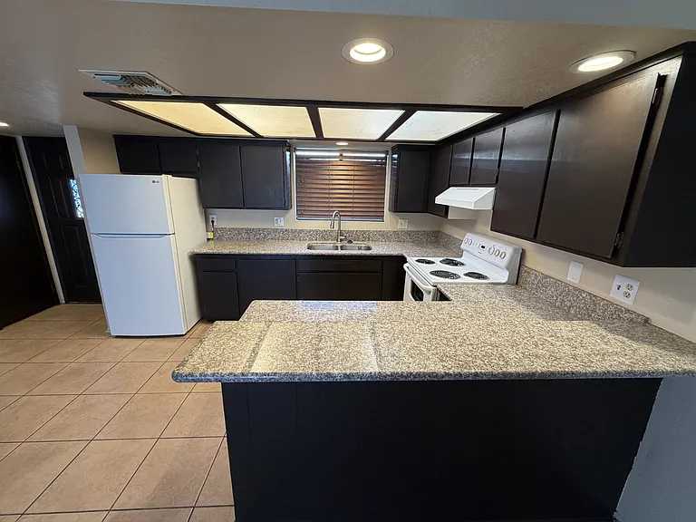 2578 Country Club Dr #2-1 — Photo 13