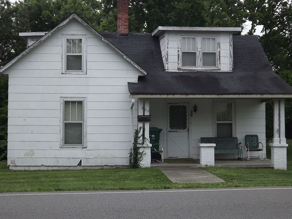 2nd image of 906 Lancaster St