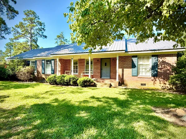 290 Virginia Cir, Jeffersonville, GA 31044