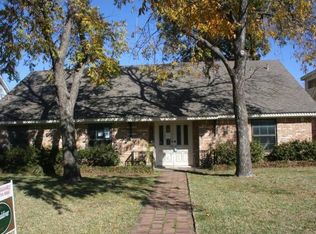 3545 Delford Cir, Dallas, TX 75228