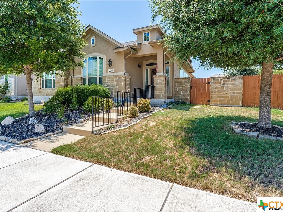 1st image of 2206 Pecan Villa