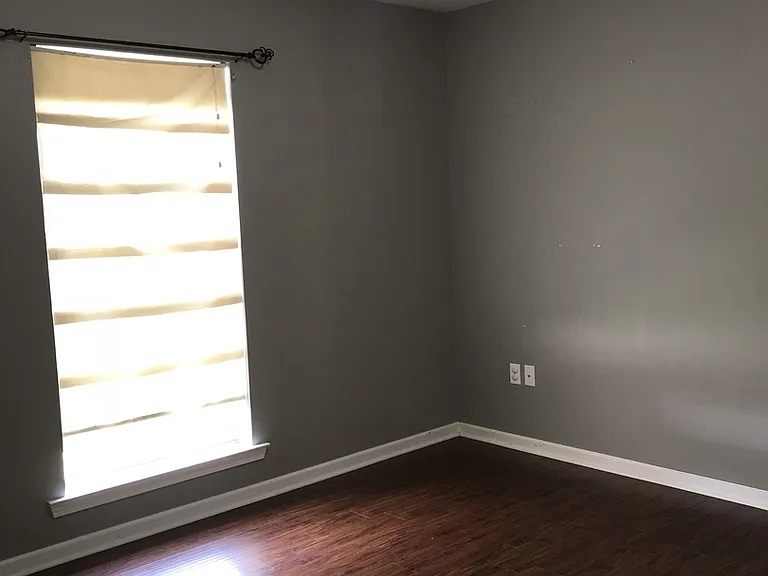 11342 Woodlore Ave — Photo 19