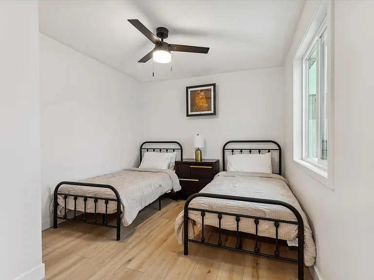 8144 E Clarendon Ave — Photo 8