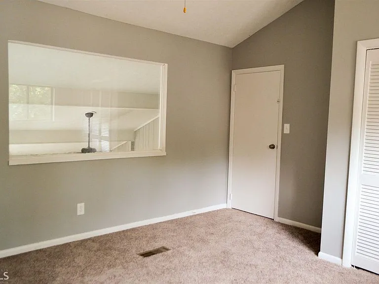 197 Woodstone Dr — Photo 13