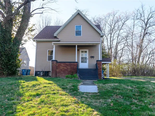 101 Highland Pl, Collinsville, IL 62234