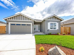 3754 Durst St, Medford, OR 97504