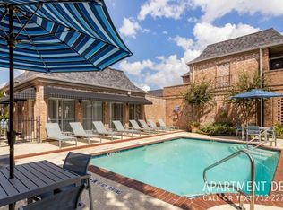 1426 Fountain View Dr #2126, Houston, TX 77057