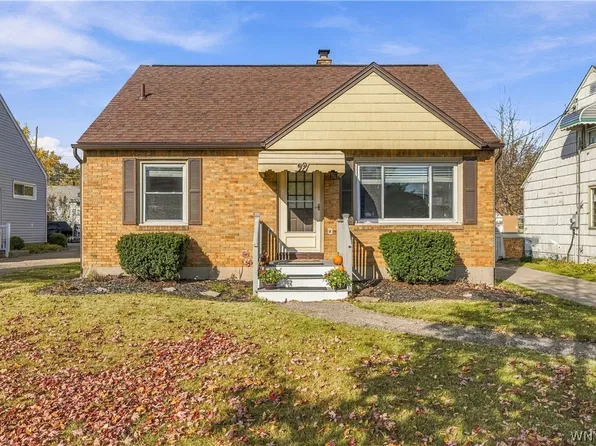 92 Arcade Ave, Amherst, NY 14226